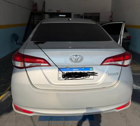 TOYOTA YARIS 1.5 16V FLEX SEDAN XL LIVE MULTIDRIVE